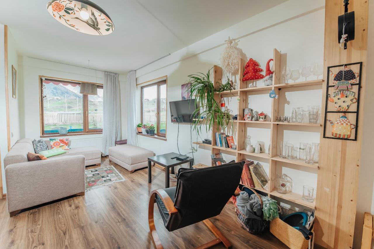 Ski House Bluebird Гудаури Екстериор снимка