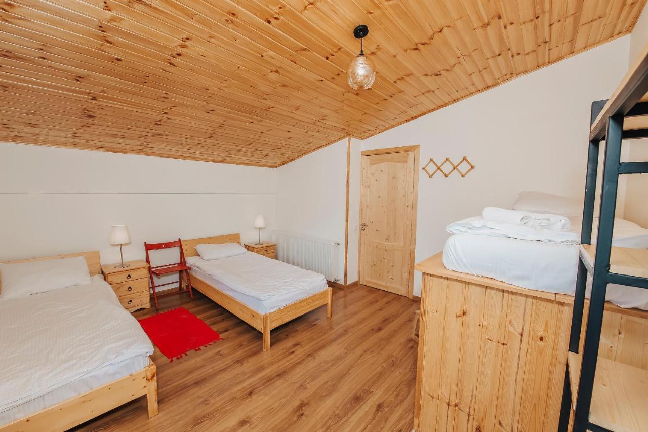 Ski House Bluebird Гудаури Екстериор снимка